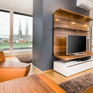 Deluxe Appartement met Drie Slaapkamers